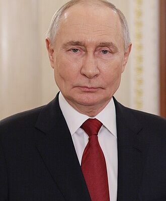 Iran’s Burning Oil Fields Are a Message to Russia, Not Just Israel