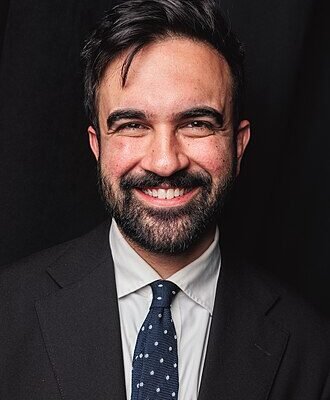 Security Experts Raise Alarms After Protests Turn Dangerous Near Gracie Mansion